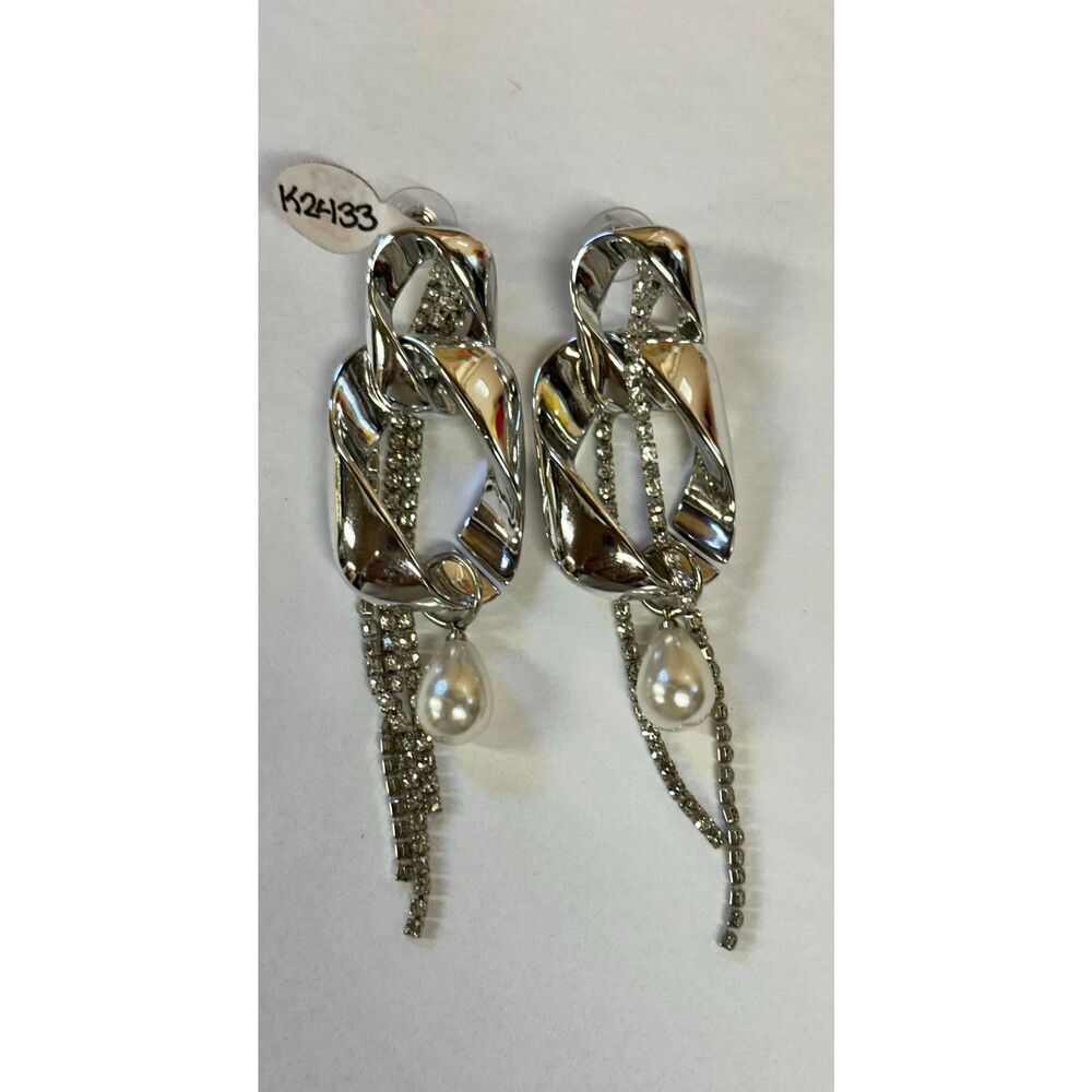 Amber Sceats Long Dangling Earrings in Silver New